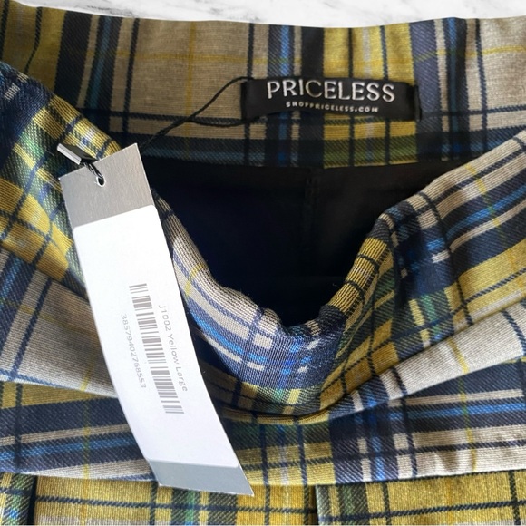 Y2K Yellow Plaid Pleated Skirt – 🌟 Yellow/Navy, Size Large with Built-In Shorts - Picture 7 of 13